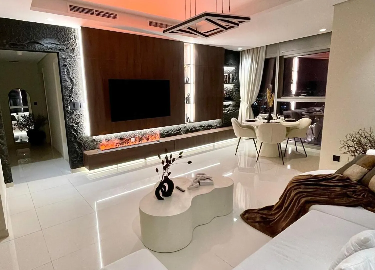 Panoramic Burj Khalifa And Sea View, Infinity Pool, Luxury 2Br Apartment Dubai